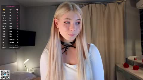 Snapshot of falinegelling chatting on March 2025 10:16:02 AM Emilia online show from March 2025 10:16:02 AM