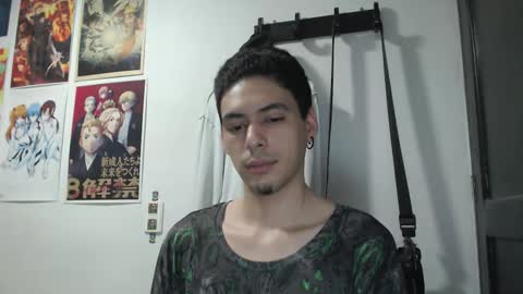 Snapshot of fall_dutt chatting on February 2026 07:01:01 AM fall_dutt online show from February 2026 07:01:01 AM