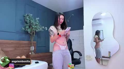 Megan    630  1330 -5 online show from September 2025 12:10:02 PM