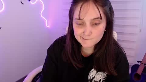 Snapshot of fallenag__ chatting on June 2026 04:53:02 AM OF fallenag 1 online show from June 2026 04:53:02 AM