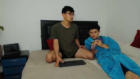 FallGays online show from January 2026 01:20:02 AM