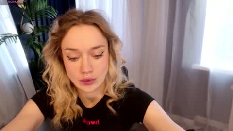 fancyamelia online show from October 2025 12:50:02 PM