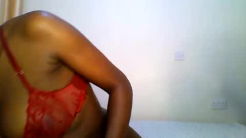 Snapshot of fancyfingers_ chatting on June 2026 02:22:02 AM fancyfingers1 online show from June 2026 02:22:02 AM