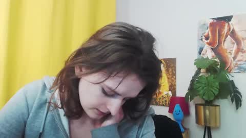 Nadine online show from December 2024 09:29:02 AM