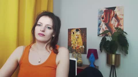 Nadine online show from February 2025 09:22:01 AM