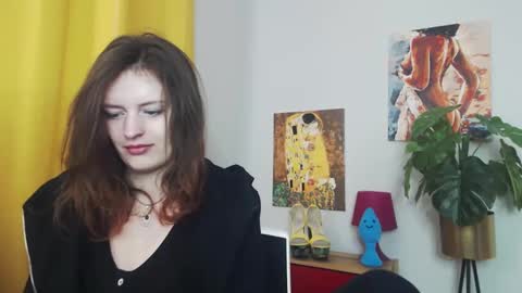 Nadine online show from February 2025 06:25:02 AM