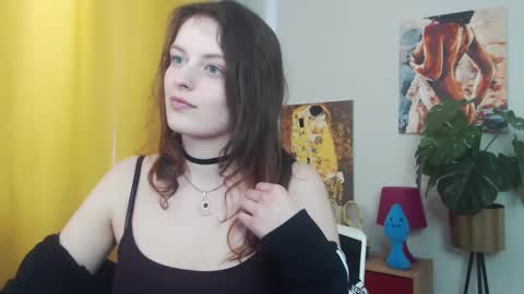 Nadine online show from March 2025 12:26:01 PM