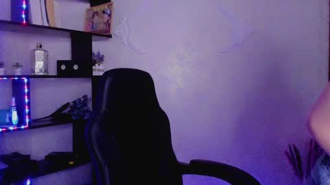 Snapshot of fane_stain chatting on January 2025 09:04:02 AM Merida but you can call me Ida online show from January 2025 09:04:02 AM