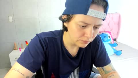 FANNY online show from September 2025 04:23:01 AM