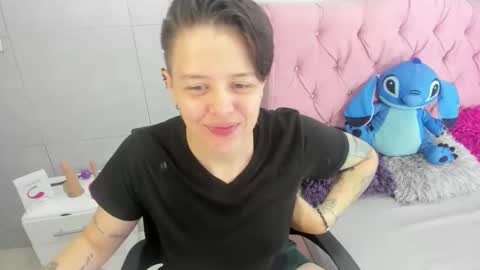 FANNY online show from January 2026 07:17:02 PM