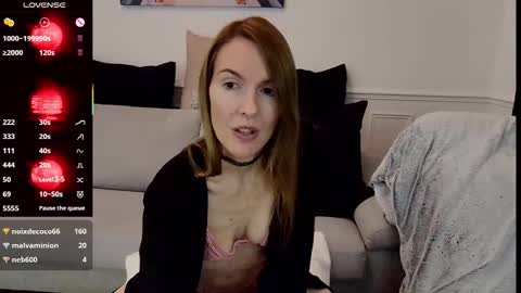 Snapshot of fanny_posy chatting on November 2025 12:13:01 AM Fanny online show from November 2025 12:13:01 AM