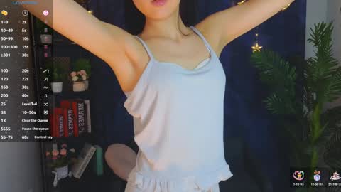 Snapshot of fannygarland chatting on January 2025 01:22:01 AM Eva online show from January 2025 01:22:01 AM