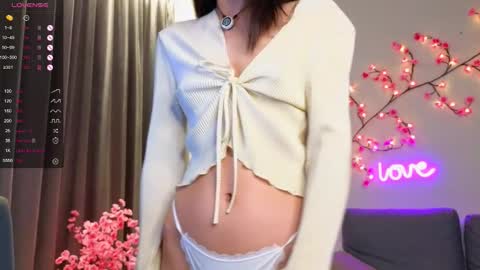 Snapshot of fannygarland chatting on October 2025 01:11:01 AM Eva online show from October 2025 01:11:01 AM