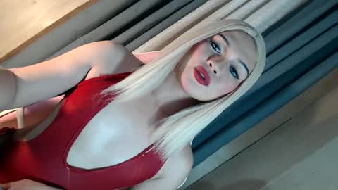 Snapshot of fantasticcock69_daniella chatting on December 2025 12:22:02 PM DANIELLA - DONT FORGET TO GIVE ME A THUMBSU UP online show from December 2025 12:22:02 PM