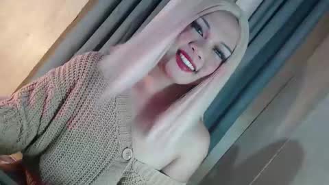 Snapshot of fantasticcock69_daniella chatting on February 2026 02:57:01 PM DANIELLA - DONT FORGET TO GIVE ME A THUMBSU UP online show from February 2026 02:57:01 PM