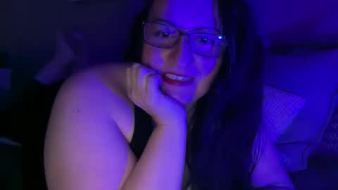 fantasygirl999 online show from January 2026 04:15:01 AM