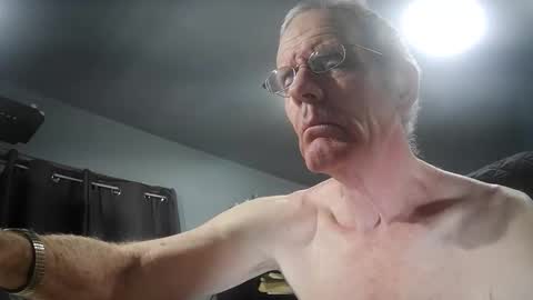 Snapshot of fantasyresort chatting on December 2025 02:16:02 AM fantasyresort online show from December 2025 02:16:02 AM