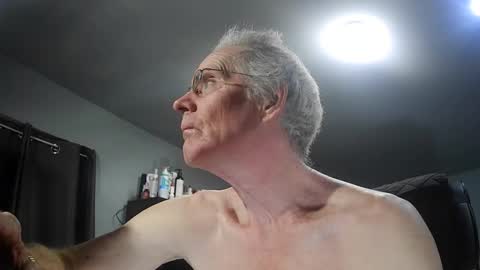 Snapshot of fantasyresort chatting on January 2026 04:05:01 AM fantasyresort online show from January 2026 04:05:01 AM