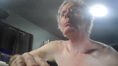 Snapshot of fantasyresort chatting on February 2026 04:06:01 AM fantasyresort online show from February 2026 04:06:01 AM