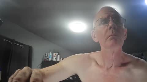 Snapshot of fantasyresort chatting on March 2026 04:14:02 AM fantasyresort online show from March 2026 04:14:02 AM