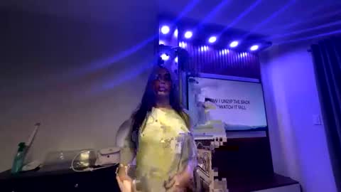 AMANDA  online show from May 2026 04:15:01 PM