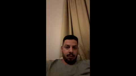 faried92 online show from November 2025 09:15:01 PM