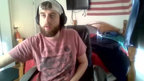 Snapshot of farmboy2398 chatting on November 2025 04:09:02 PM farmboy2398 online show from November 2025 04:09:02 PM