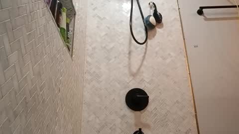 farmerluke457 online show from October 2025 05:02:02 AM