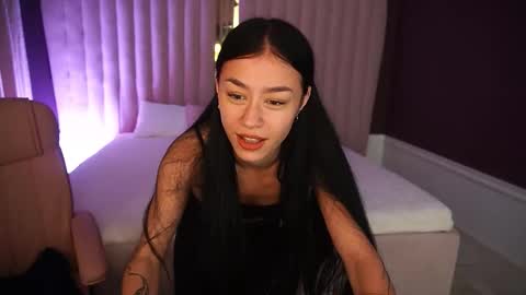 Nellie online show from October 2025 08:16:02 PM