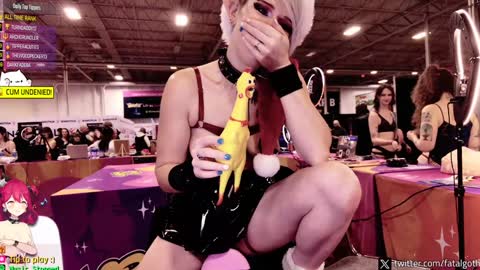 Snapshot of fatalgoth chatting on December 2024 10:28:02 PM Lily Waifu online show from December 2024 10:28:02 PM