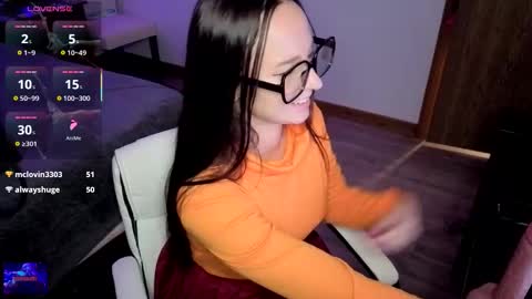 Nat online show from October 2025 09:41:01 PM