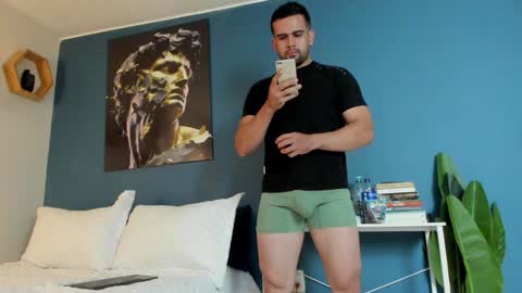 M A T  T E O online show from December 2024 08:21:02 PM