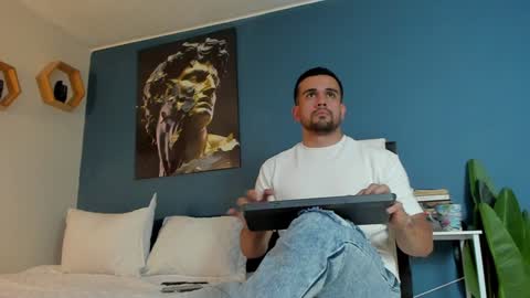 M A T  T E O online show from December 2024 08:47:01 PM