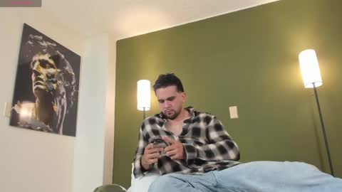 Snapshot of fatdick_1 chatting on April 2026 07:15:01 PM M A T T E O online show from April 2026 07:15:01 PM