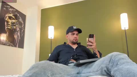 Snapshot of fatdick_1 chatting on April 2026 09:23:01 PM M A T T E O online show from April 2026 09:23:01 PM
