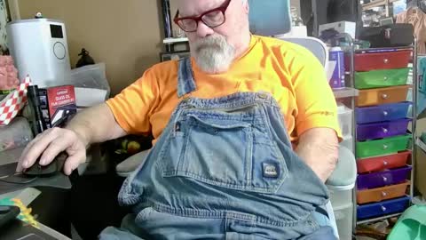 Fred. online show from March 2025 09:32:02 PM