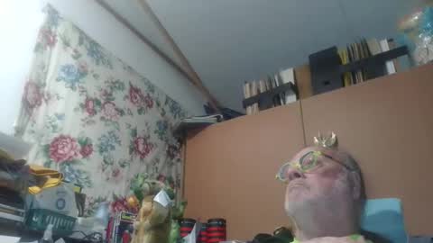 Fred. online show from May 2026 12:29:02 AM