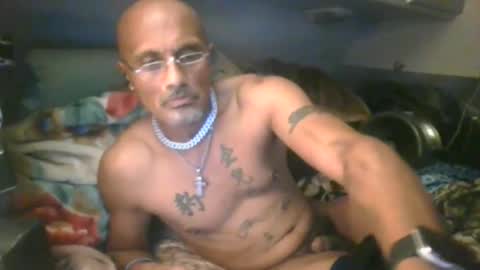 Snapshot of fatheragain8055 chatting on December 2025 02:17:01 AM himthewholetime online show from December 2025 02:17:01 AM