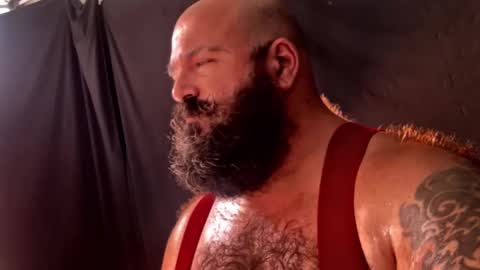 Snapshot of fatredneckpapa chatting on October 2025 01:20:01 PM FAT PAPA online show from October 2025 01:20:01 PM