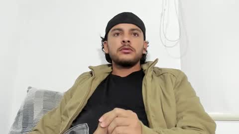 favid95 online show from March 2025 09:48:02 PM