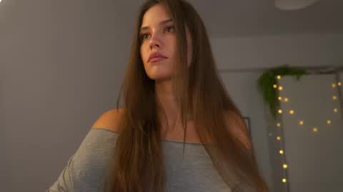 Snapshot of fazeyj chatting on October 2025 06:14:01 AM FazeyJ online show from October 2025 06:14:01 AM