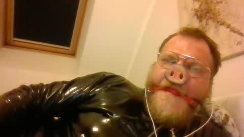 Snapshot of fckcbacc89 chatting on June 2026 01:28:02 AM Horny Fat Boy online show from June 2026 01:28:02 AM