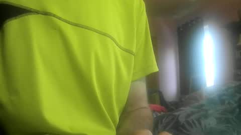 Snapshot of feardubh chatting on December 2024 10:01:02 AM feardubh online show from December 2024 10:01:02 AM