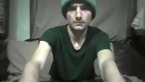 Snapshot of feelingverynaughty chatting on December 2024 10:53:01 PM ask me online show from December 2024 10:53:01 PM