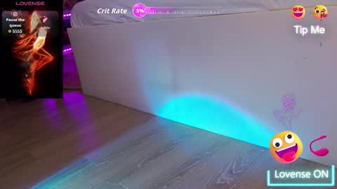 Snapshot of feetvibe chatting on October 2025 08:11:02 AM FeetVibe online show from October 2025 08:11:02 AM