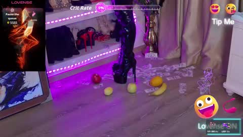 Snapshot of feetvibe chatting on October 2025 08:03:01 AM FeetVibe online show from October 2025 08:03:01 AM