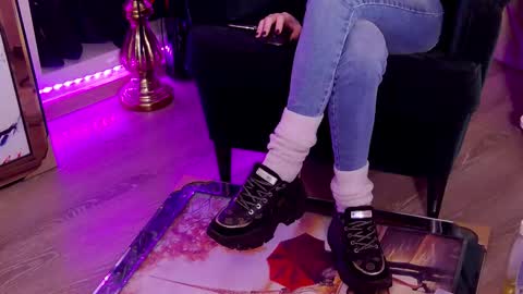 Snapshot of feetvibe chatting on October 2025 10:37:02 AM FeetVibe online show from October 2025 10:37:02 AM