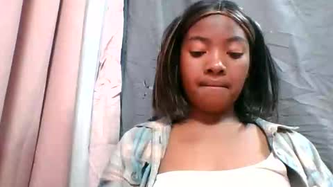 felice364342 online show from May 2026 07:18:02 PM