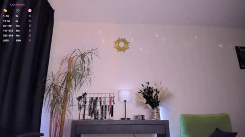 Snapshot of feliciaxtc chatting on January 2025 09:03:01 PM Fely online show from January 2025 09:03:01 PM