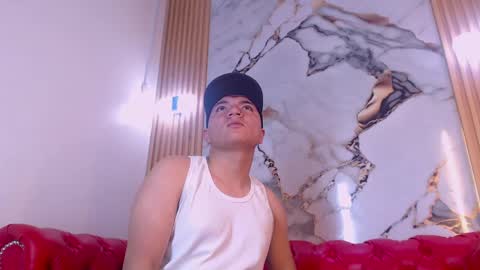 Felipe online show from May 2026 08:06:01 PM